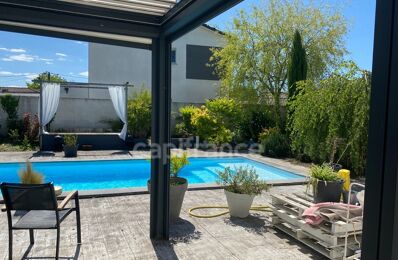 vente maison 520 000 € à proximité de Pugnac (33710)