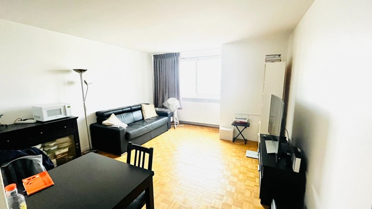 appartement 2 pièces 4268 m2 à vendre à Paris 15 (75015)