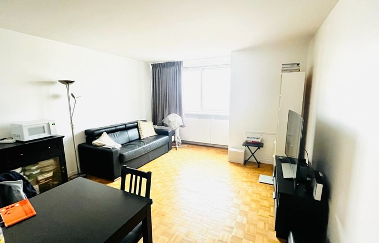 appartement 2 pièces 4268 m2 à vendre à Paris 15 (75015)