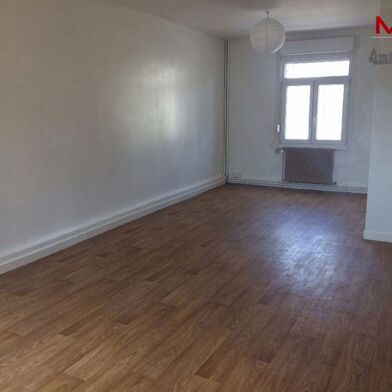Immeuble  198600 €