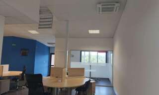 Bureau  90 m² à louer à Saint-Louis (97450)