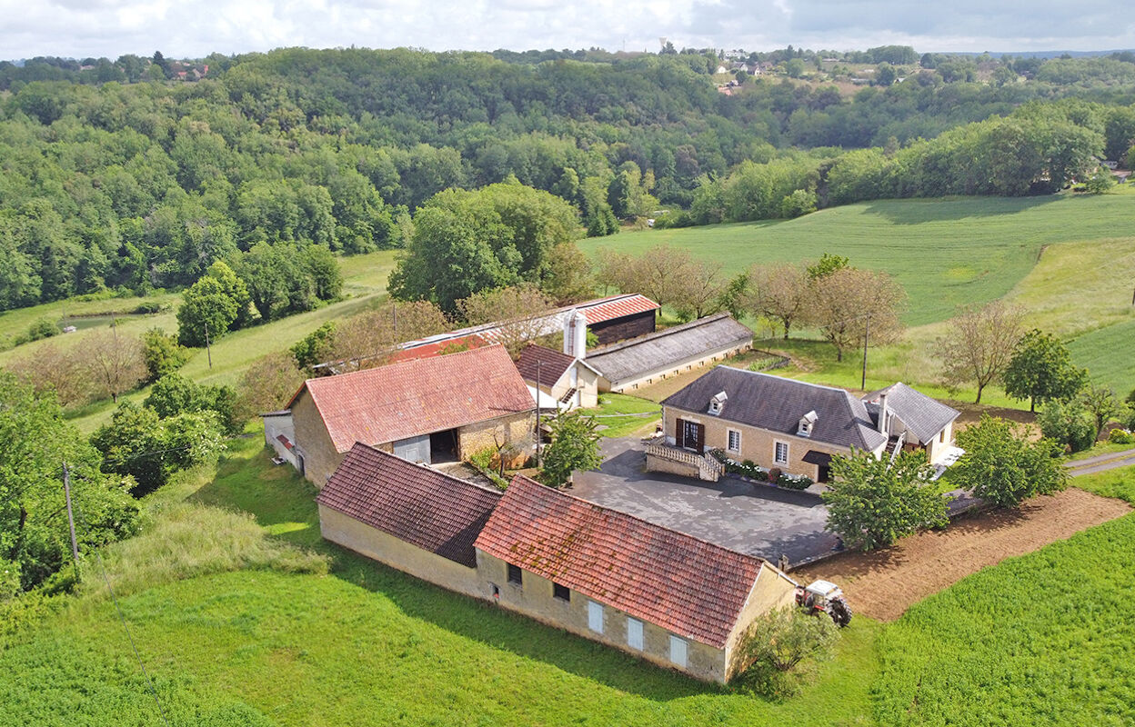 maison 6 pièces 121 m2 à vendre à Salignac-Eyvigues (24590)