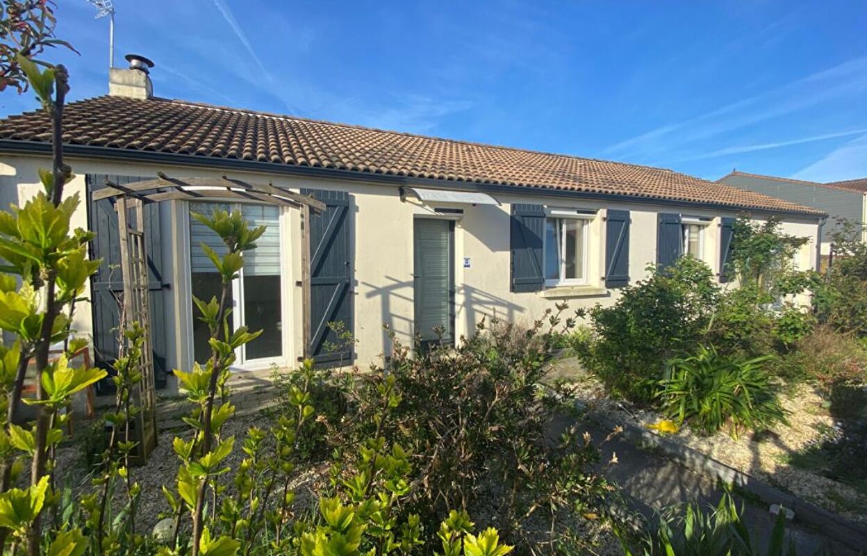 maison 7 pièces 118 m2 à vendre à Sainte-Pazanne (44680)