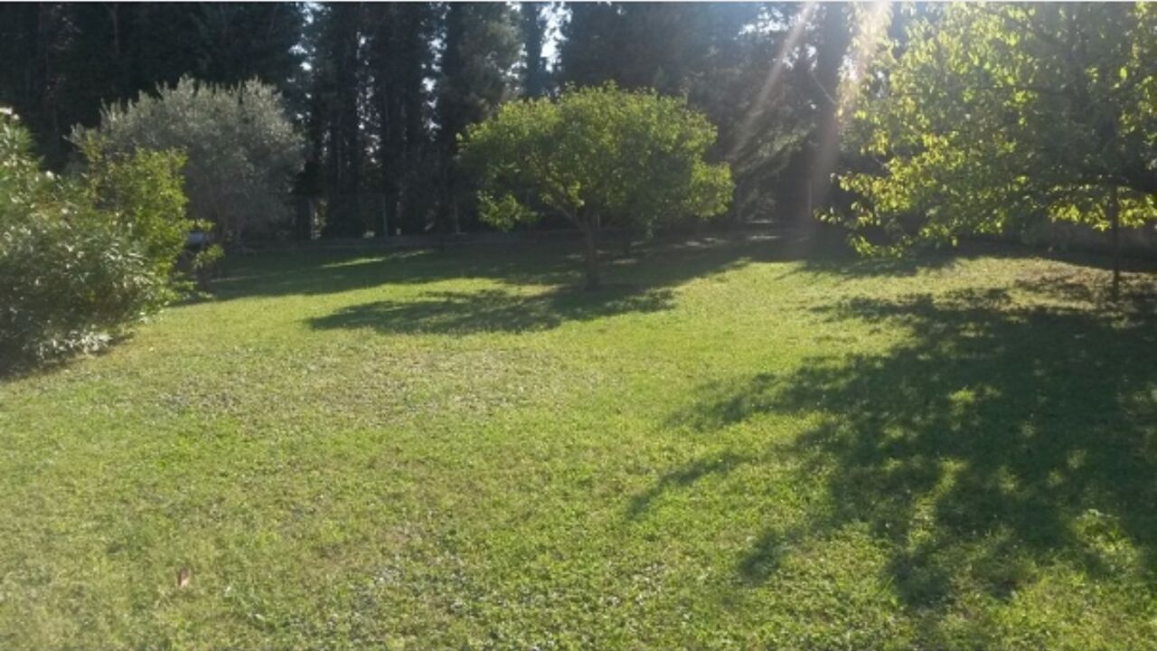 terrain  pièces 750 m2 à vendre à Avignon (84000)