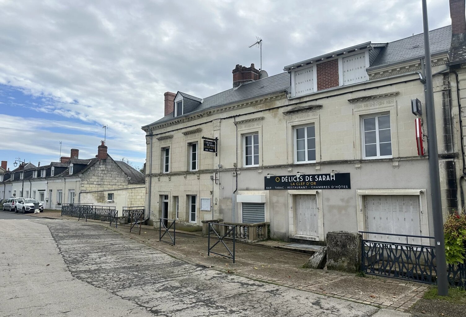 Vente appartement   Bréhémont (37130) — photo 1
