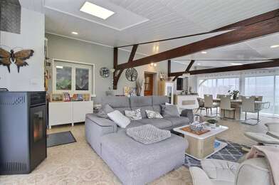 Maison  440000 €