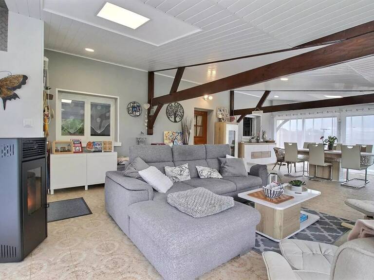 Maison   — photo 1