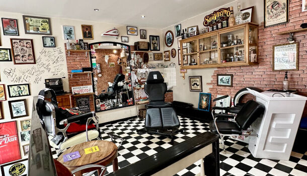 Local commercial 4 pièces  à vendre Hyères 83400