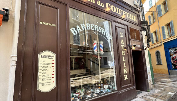 Local commercial 4 pièces  à vendre Hyères 83400