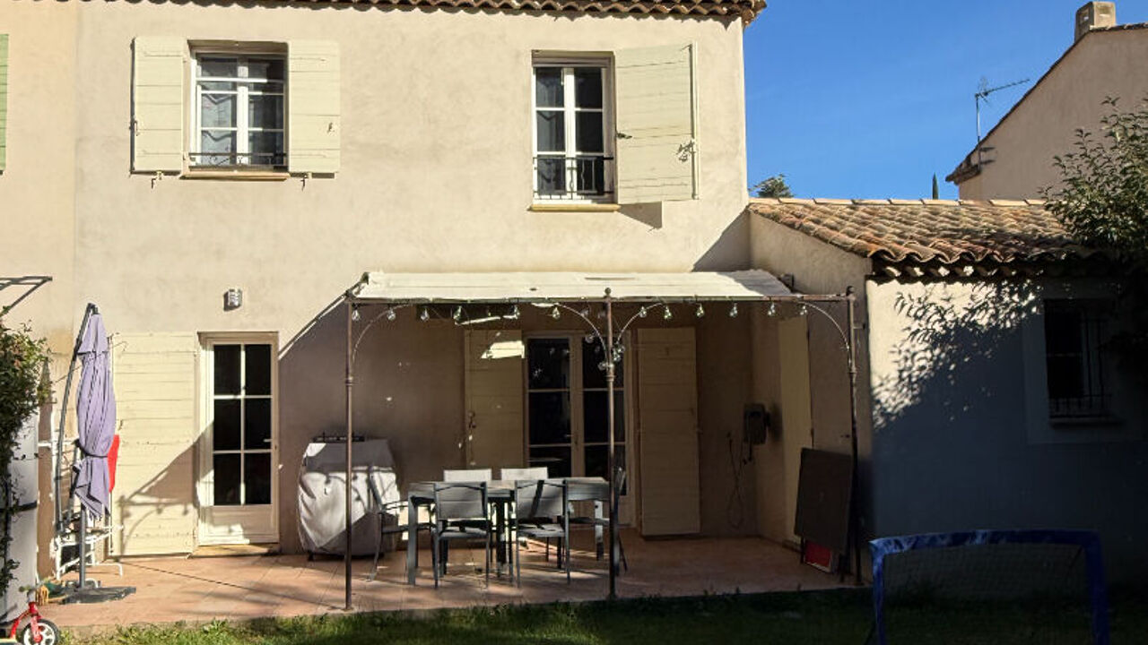 maison 4 pièces 94 m2 à vendre à Éguilles (13510)