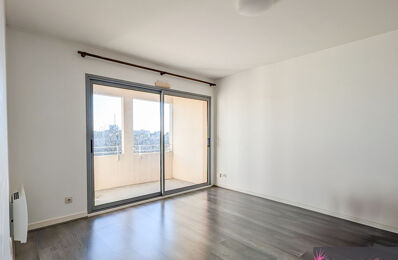 location appartement 656 € CC /mois à proximité de Périgny (17180)