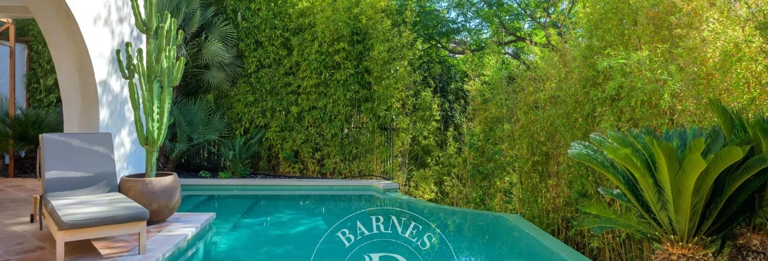 Maison 5 Pièces 244 m² à vendre à Marseille 8 (13008)