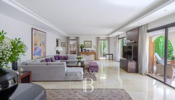 Villa / Maison 5 pièces  à vendre Marseille 8eme 13008