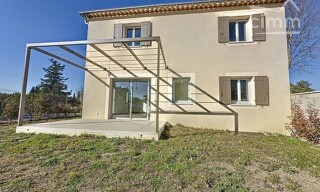 Maison 5 Pièces 104 m² à vendre à L'Isle-sur-la-Sorgue (84800)