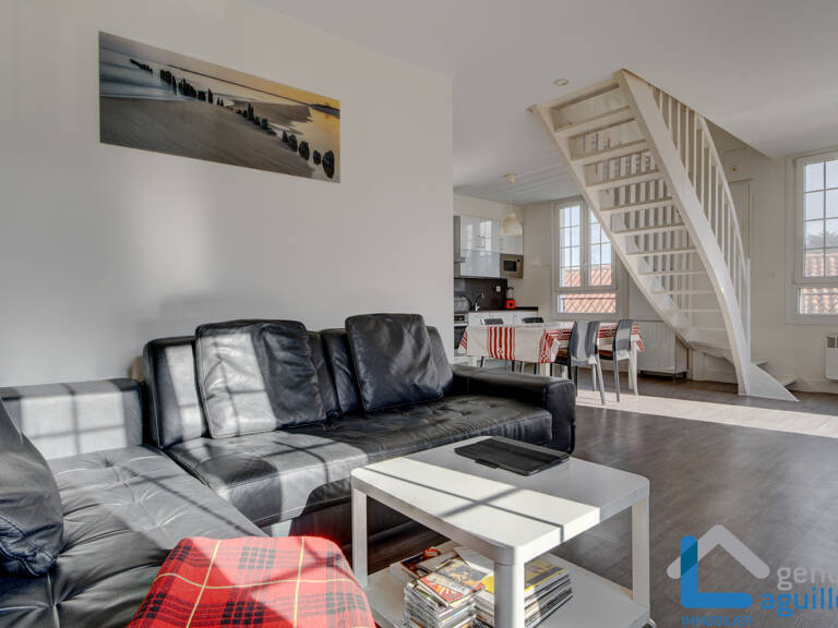 APPARTEMENT 4 PIECES AVEC GARAGE ET TERRASSE EN CENTRE VILLE — photo 1