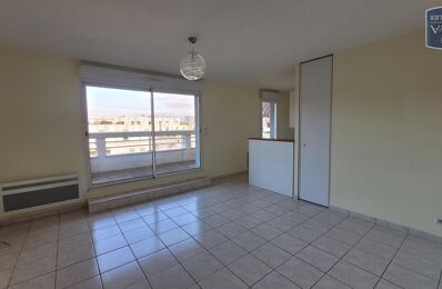 location appartement 680 € CC /mois à proximité de Thilouze (37260)