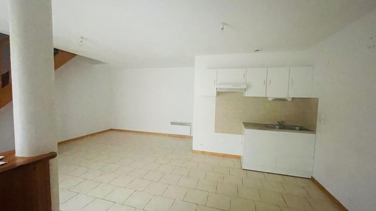 appartement 3 pièces 65 m2 à vendre à Rochefort (17300)