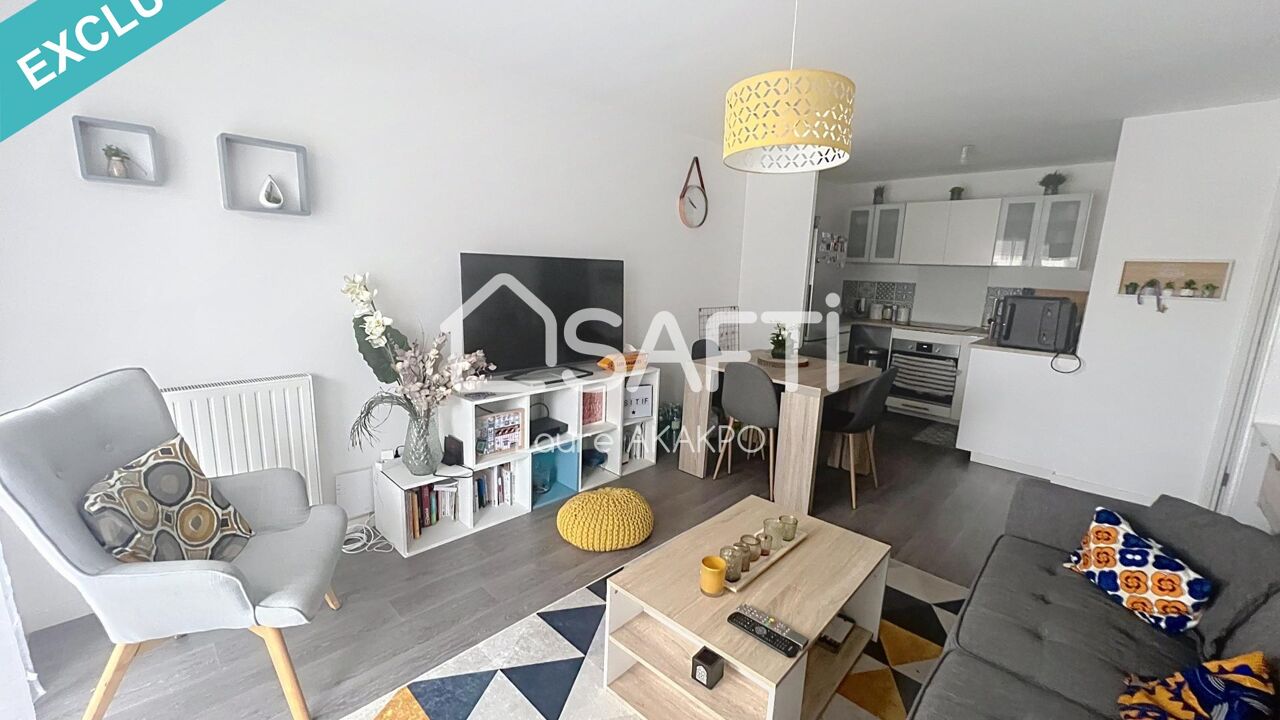 appartement 2 pièces 43 m2 à vendre à Roissy-en-Brie (77680)