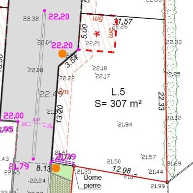 Terrain 307 m²