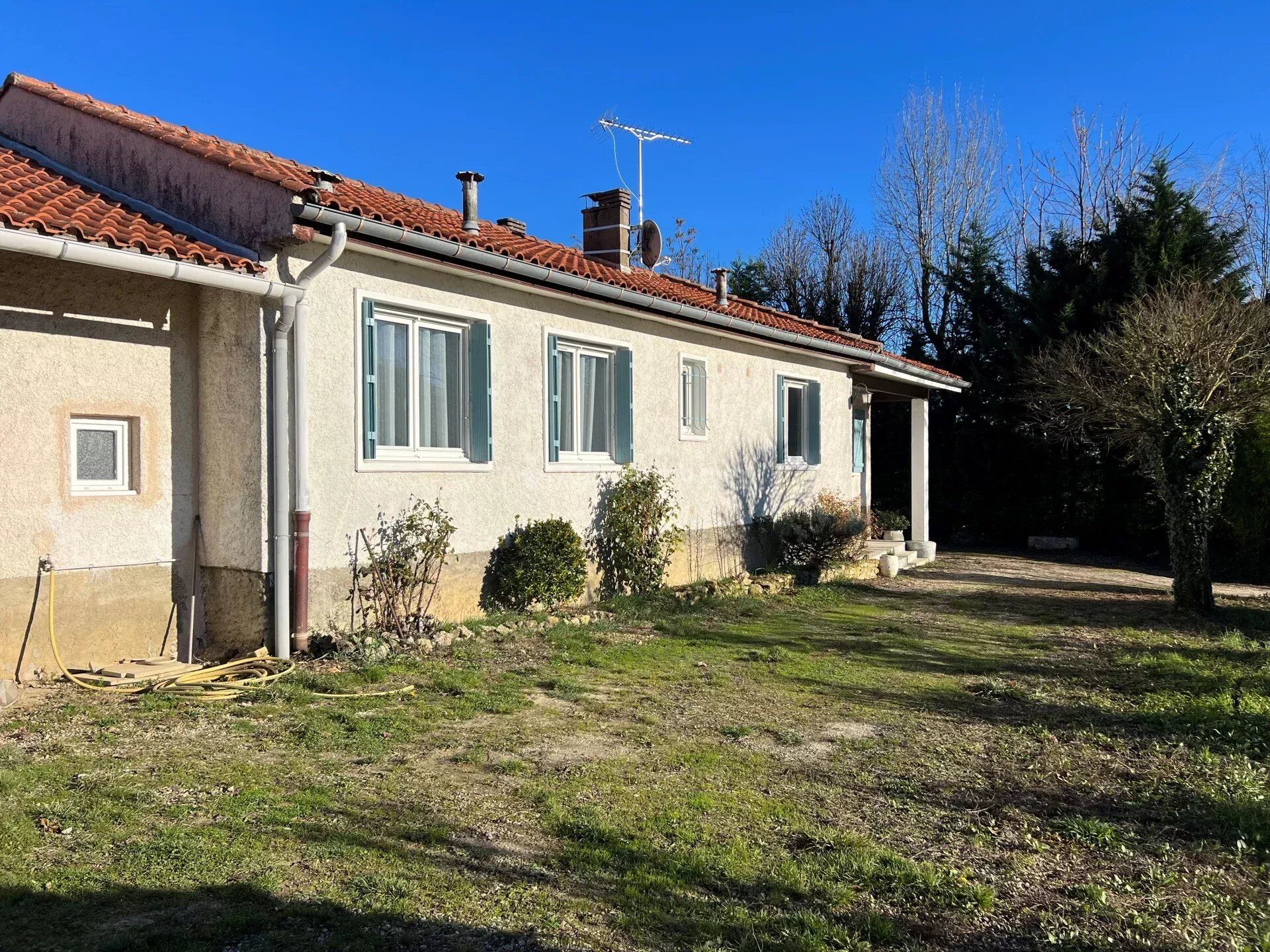 Maison 4 pièces 111 m² · à Réalmont · 111 m² · 890 €/mois