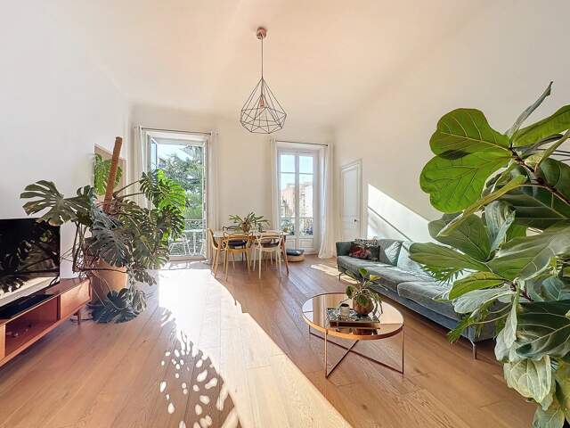 F5 NICE - LIBÉRATION - BALCON - BOURGEOIS — photo du bien