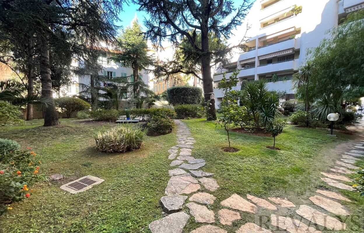 appartement 4 pièces 63 m2 à vendre à Nice (06000)