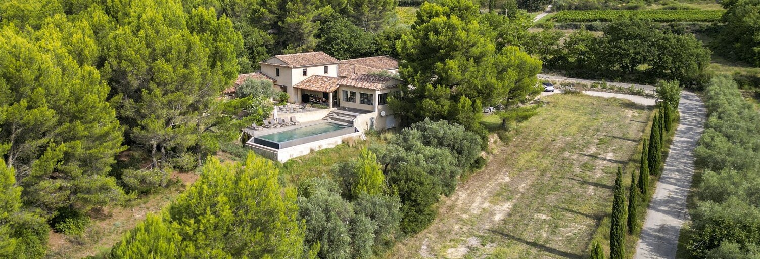 Maison 10 Pièces 320 m² à vendre à Mazan (84380)