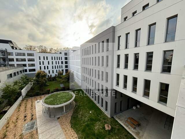 BUREAUX à LOUER — photo du bien
