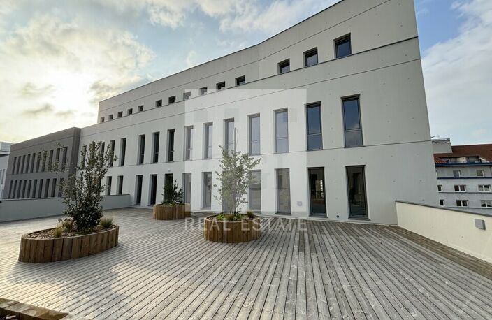 BUREAUX à LOUER — photo 3