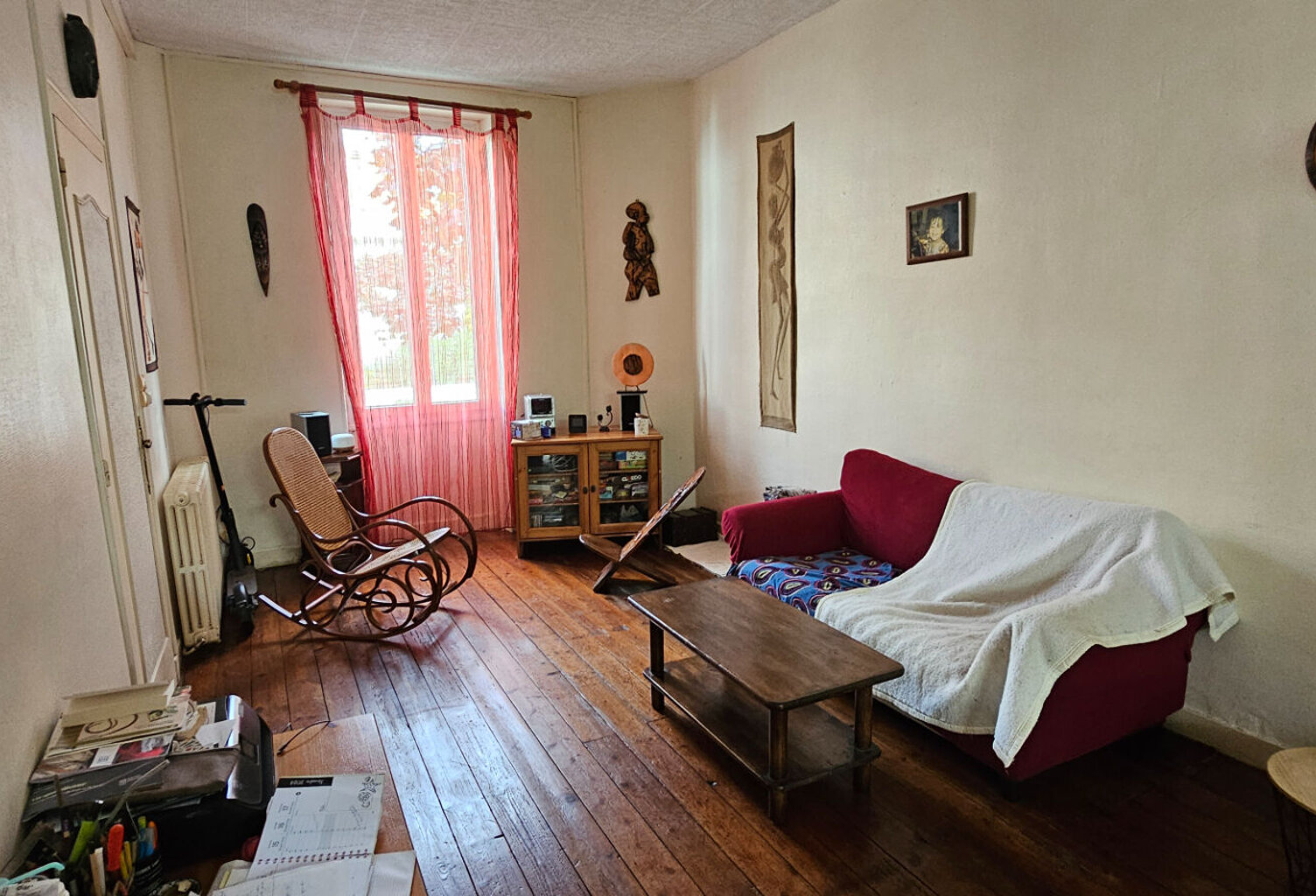 SAINTES - Maison — photo 1