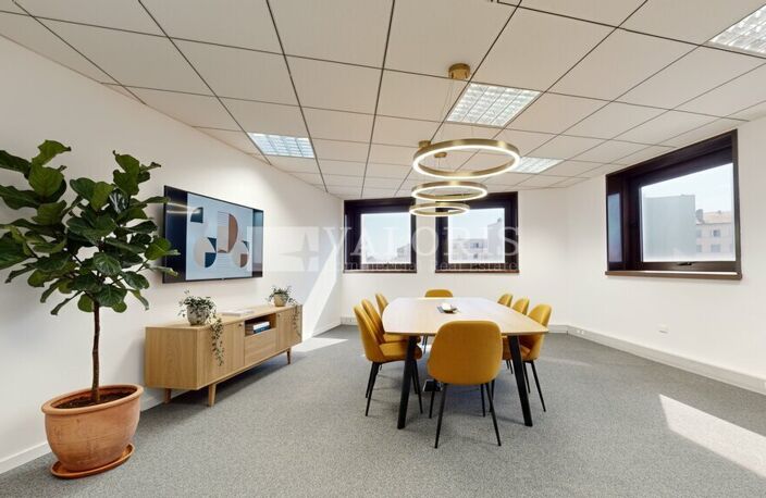 BUREAUX à LOUER — photo 2