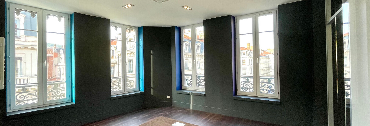 Bureau  130 m² à louer à Lyon 2 (69002)