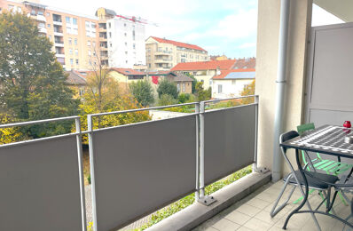 appartement 2 pièces 43 m2 à louer à Villeurbanne (69100)