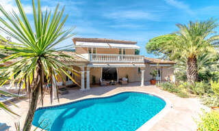 location vacances Maison 8 Pièces 300 m² à Le Plan-de-la-Tour (83120)