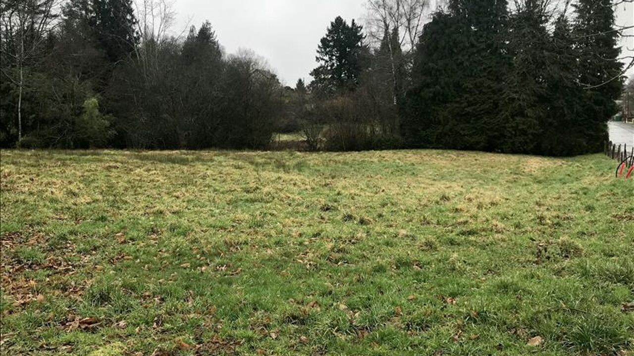 terrain  pièces 1200 m2 à vendre à Saint-Sornin-Lavolps (19230)