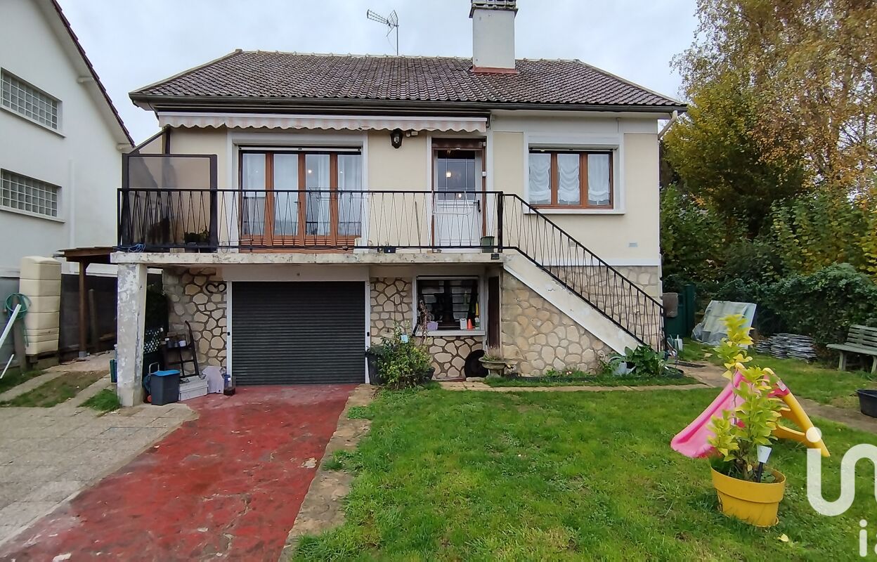 maison 7 pièces 140 m2 à vendre à Fosses (95470)