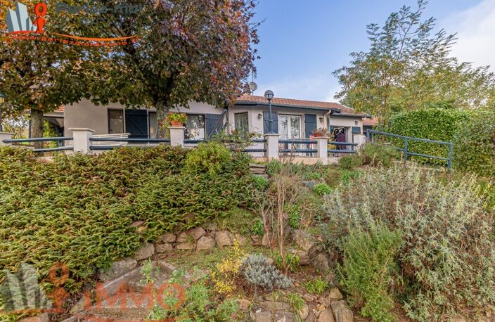 Villa — photo 5
