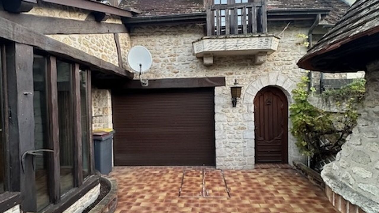 maison 5 pièces 81 m2 à vendre à Étampes (91150)