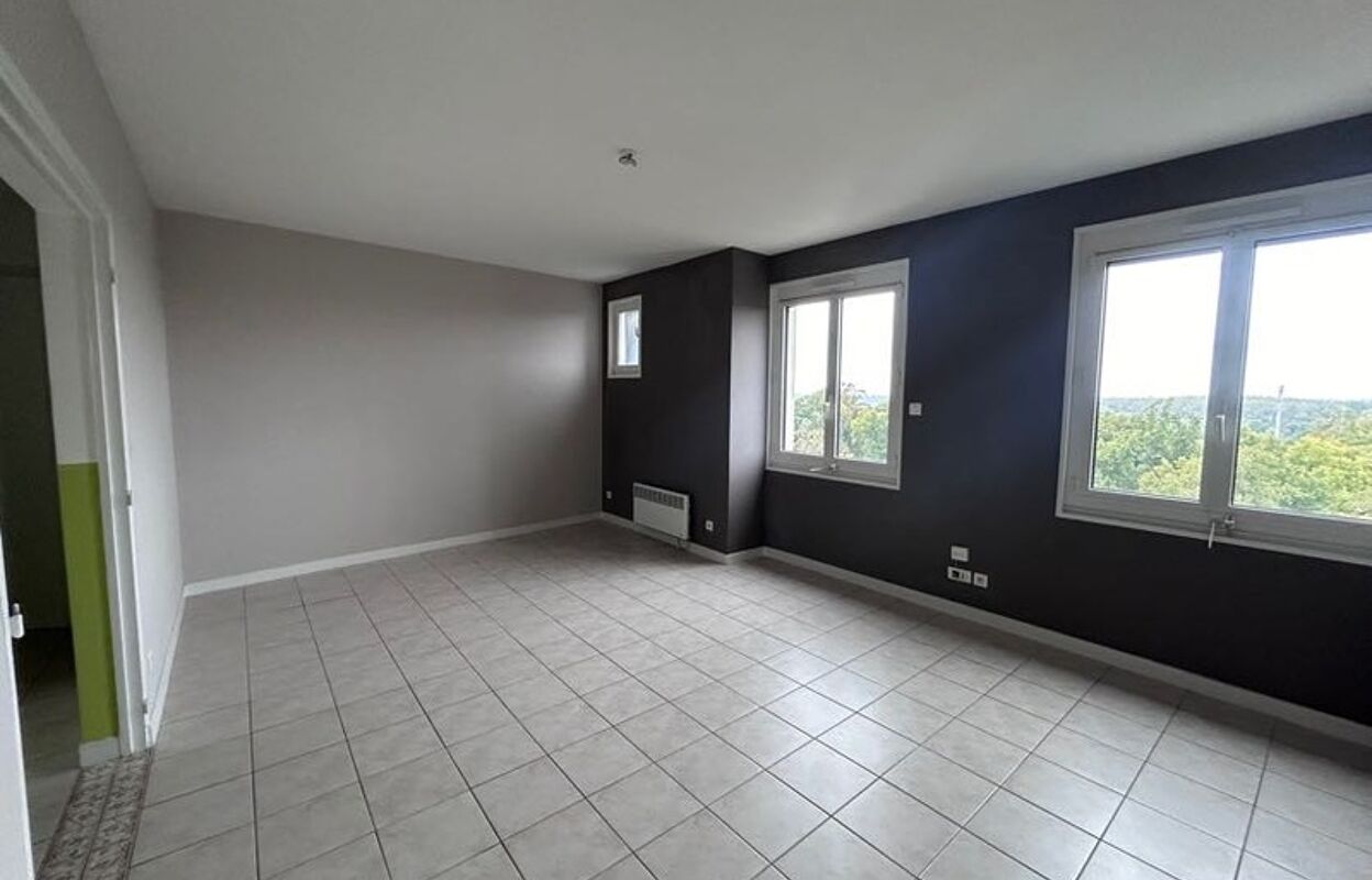 appartement 3 pièces 68 m2 à louer à Bourges (18000)