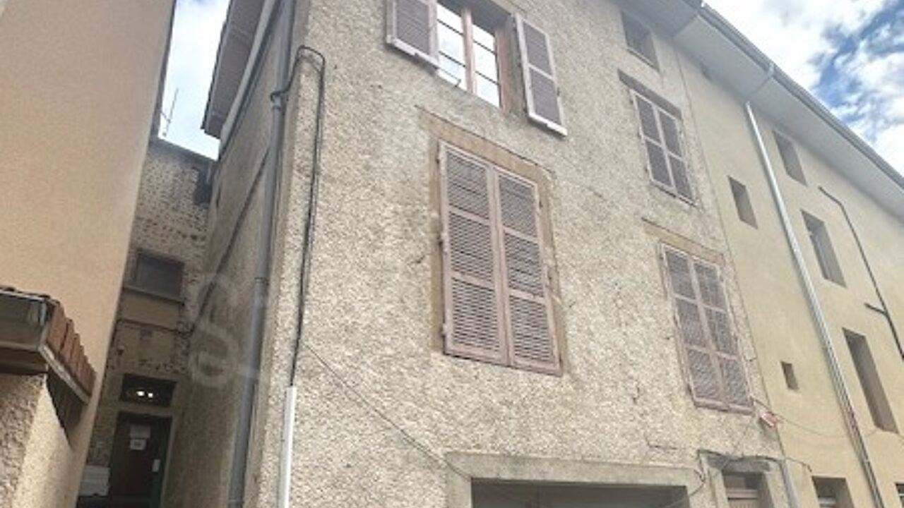 immeuble  pièces 100 m2 à vendre à Beaurepaire (38270)