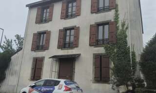 Immeuble  420 m² à vendre à Saint-Sulpice-Laurière (87370)