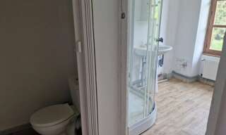 Immeuble  420 m² à vendre à Saint-Sulpice-Laurière (87370)