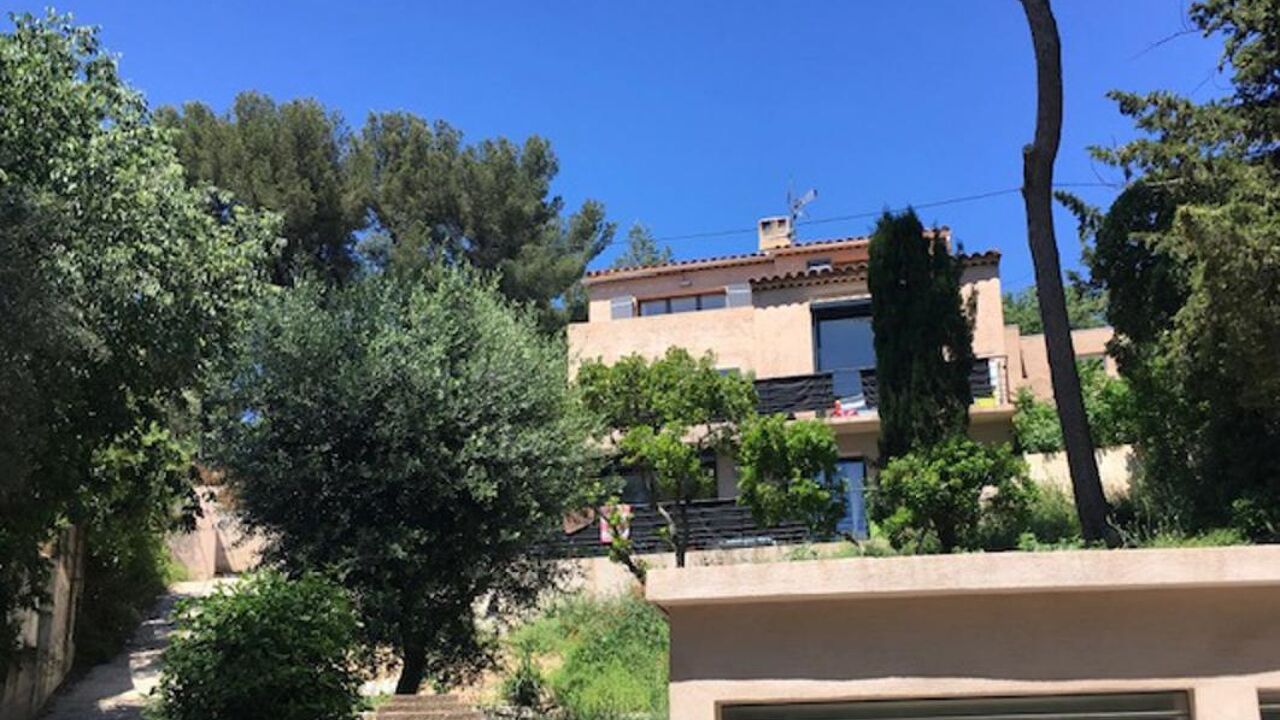 appartement 4 pièces 90 m2 à vendre à Cassis (13260)