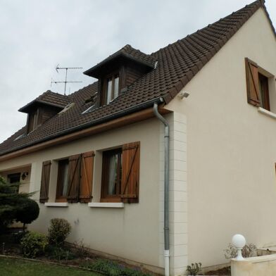 Maison 5 pièces 140 m²