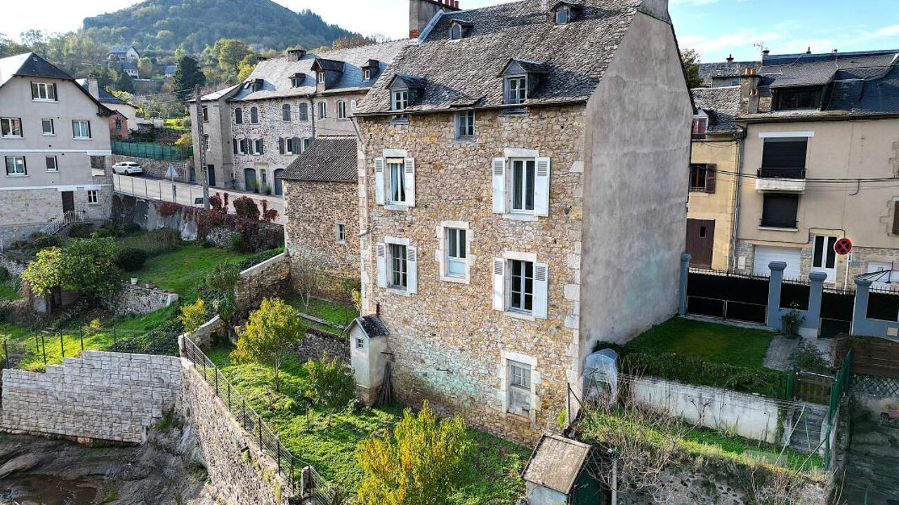 maison 11 pièces 179 m2 à vendre à Espalion (12500)