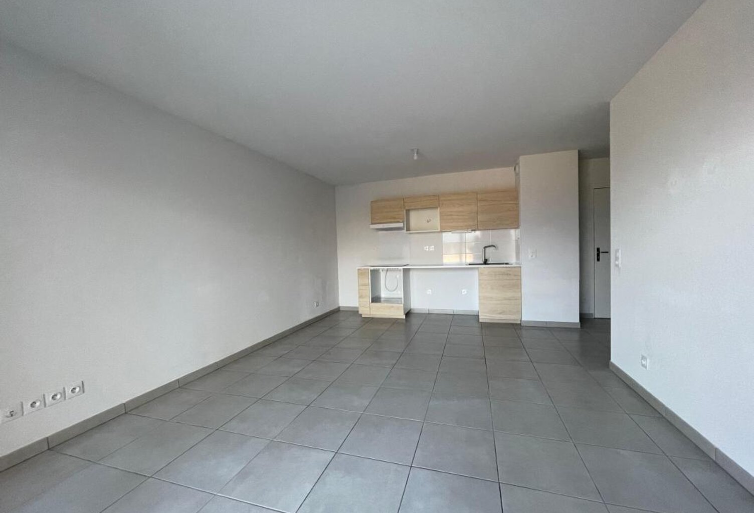 Appartement Type 3 avec balcon et garage — photo 1