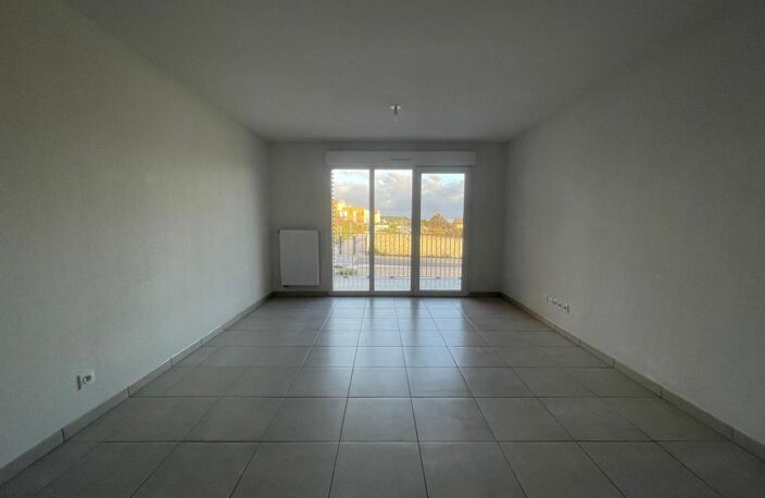 Appartement Type 3 avec balcon et garage — photo 3