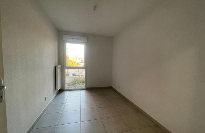 Appartement Type 3 avec balcon et garage — photo 4