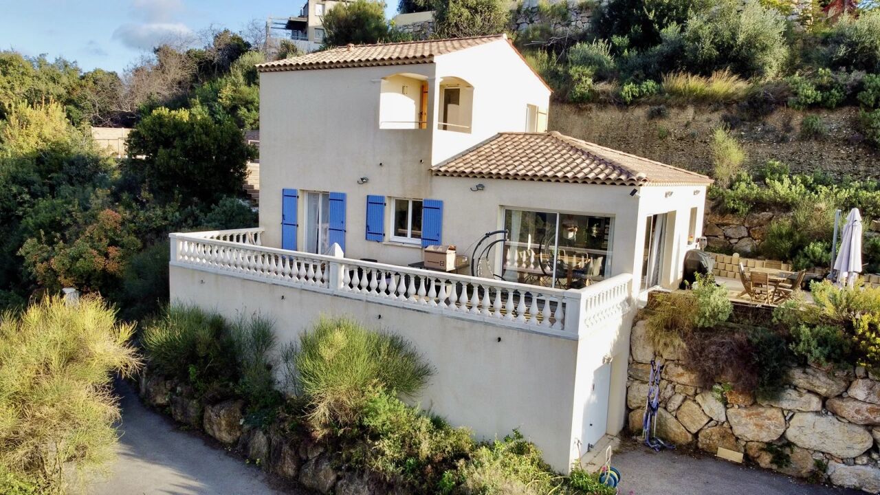 maison 3 pièces 112 m2 à vendre à Nice (06000)