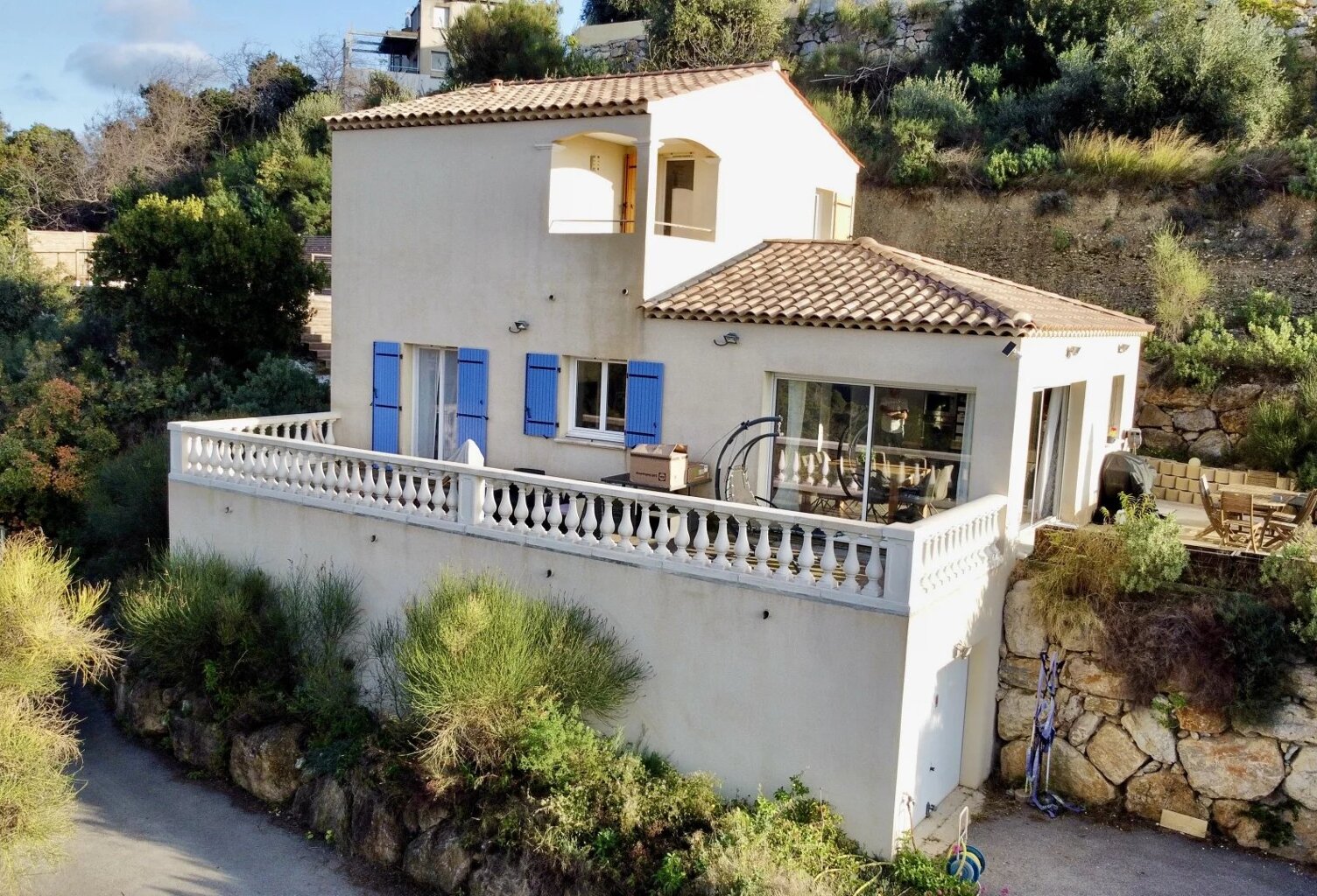 Villa avec piscine et vue panoramique — photo 1